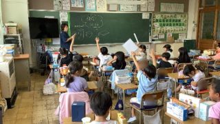 10/3 はこでつくったよ（1年生図画工作） | 志木市立宗岡小学校